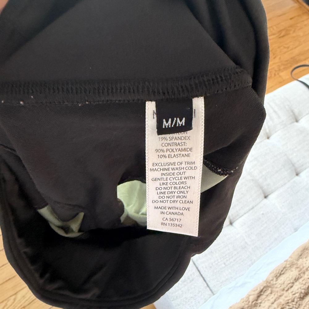 Black and Olive High-Waisted Leggings - Picture 5 of 5